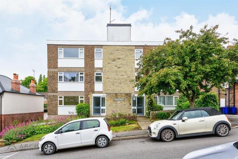 2 bedroom flat for sale, Brookhouse Hill, Fulwood, Sheffield