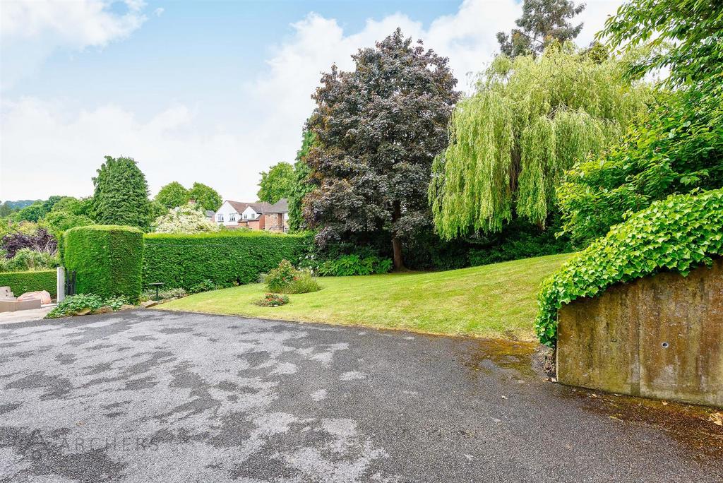 Flat4,92 Brookhouse Hill(Exterior)(5of6).jpg