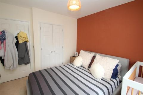 2 bedroom flat to rent, Selden Hill, Hemel Hempstead