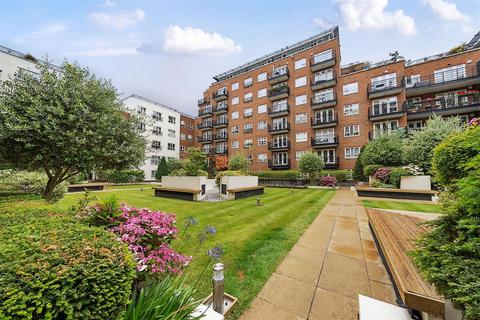 2 bedroom flat to rent, Garland House, Seven Kings Way, Kingston Upon Thames KT2