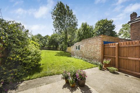 3 bedroom semi-detached house for sale, Chiltern Crescent, Earley