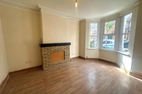 3 bedroom terraced house for sale, Diamond Road, Watford WD24