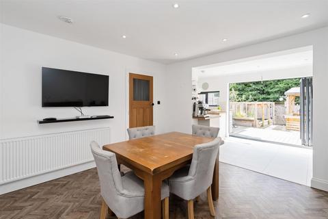 4 bedroom terraced house for sale, Rose Avenue, Henley-In-Arden