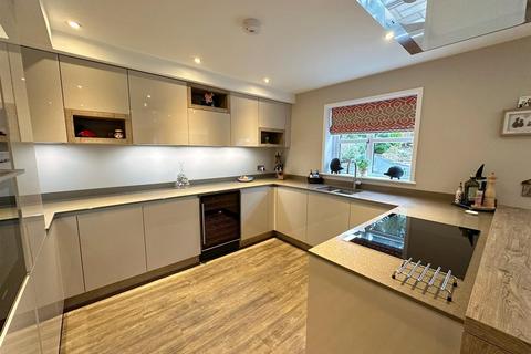 4 bedroom detached house for sale, Sycamore Walk, Clitheroe BB7