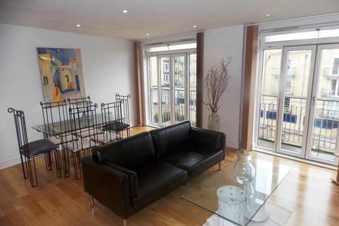 3 bedroom apartment for sale, Three Colt Street, London E14