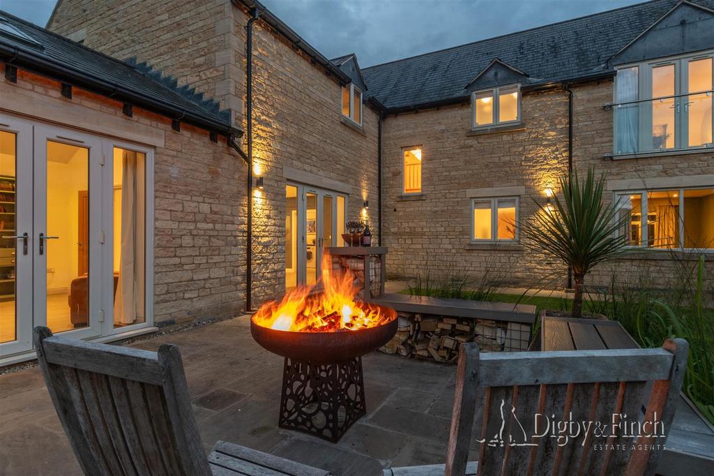 3 Beech House 105.jpg