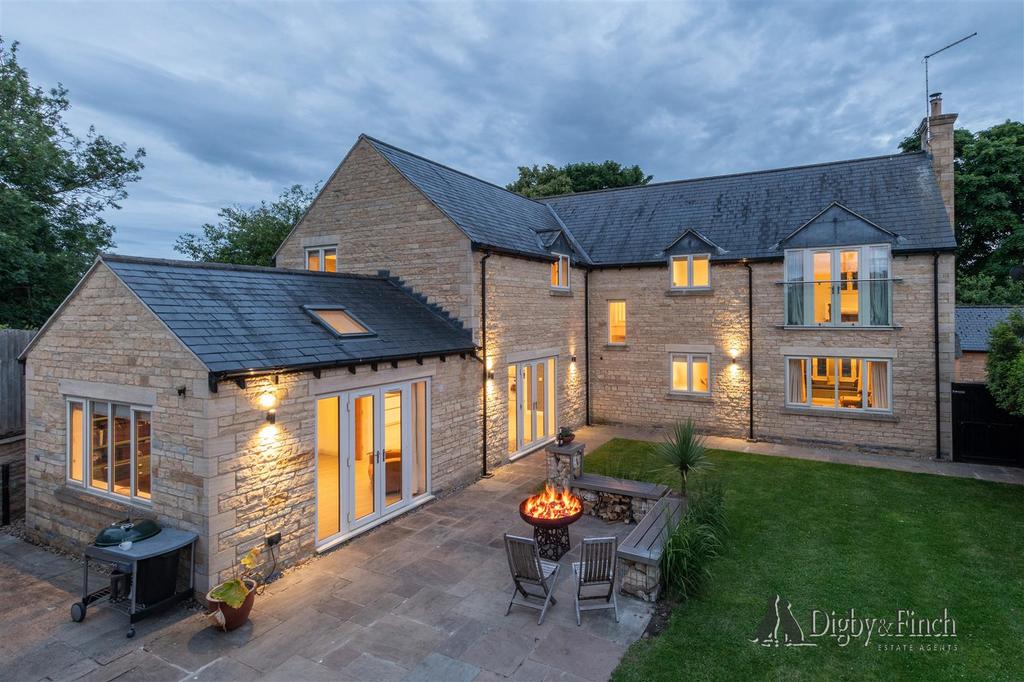 3 Beech House 102.jpg