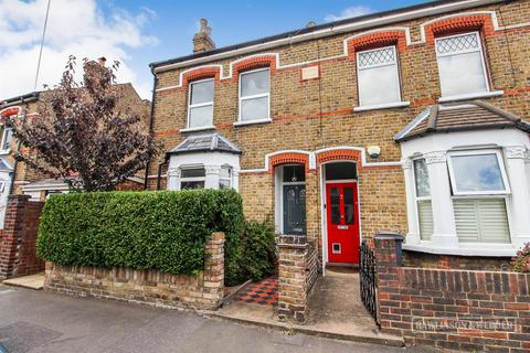 4 bedroom semi-detached house to rent, St Georges Road, Feltham TW13