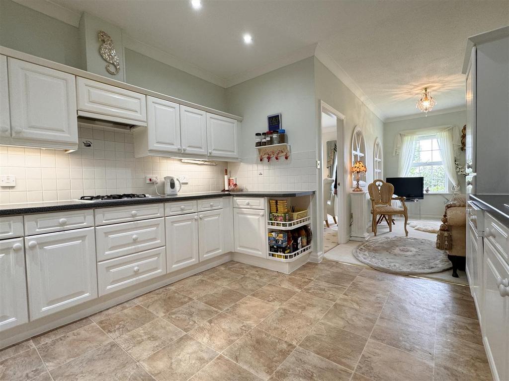 Kitchen with garden room