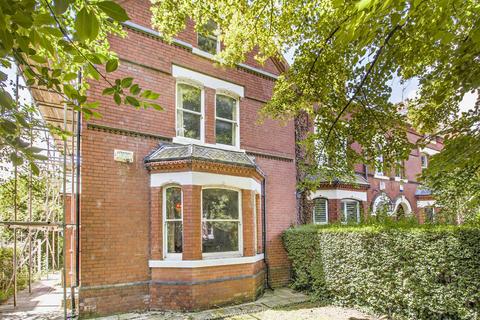 5 bedroom end of terrace house for sale, Auckland Road, Doncaster DN2