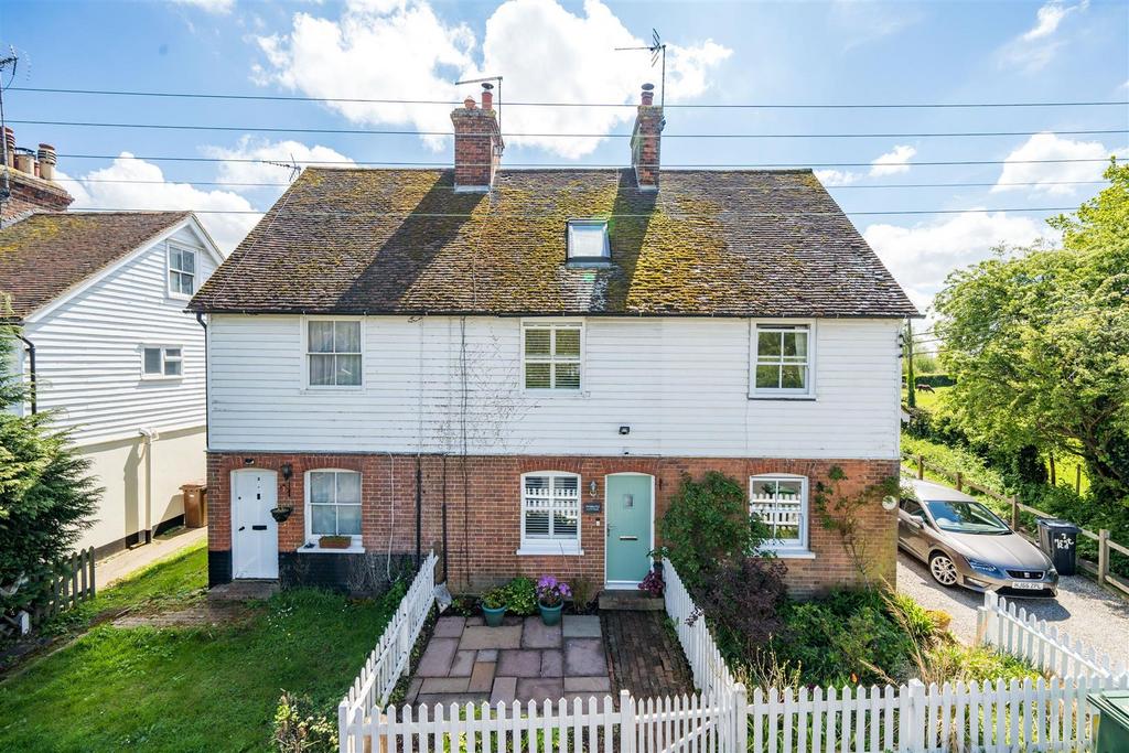 Moat Road, Headcorn, Ashford 2 bed terraced house £325,000
