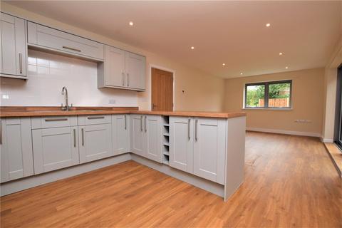 3 bedroom link detached house for sale, New Street, Woodbridge, Suffolk, IP12