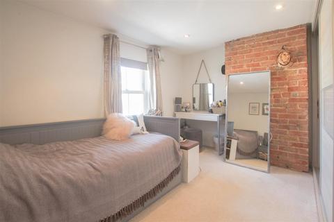 2 bedroom terraced house for sale, Thaxted Road, Saffron Walden CB11