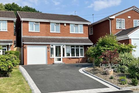 4 bedroom detached house for sale, Hamilton Avenue, Halesowen