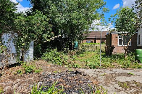 4 bedroom detached bungalow for sale, 10 Howe Lane, Nafferton, Driffield, YO25 4JU