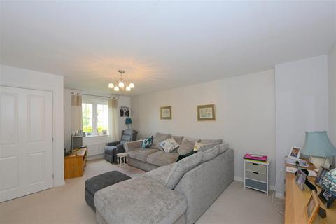 3 bedroom semi-detached house for sale, Greenfields Gardens, Greenfields, Shrewsbury