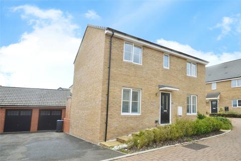 3 bedroom detached house for sale, Hayes Drive, Bishops Stortford, Hertfordshire, CM23