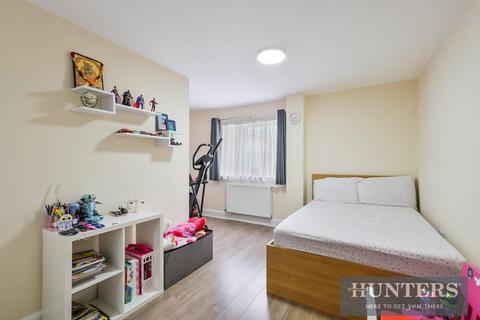 Flat 14, Dewhurst Court Inverness Road, Hounslow, TW3 3LJ