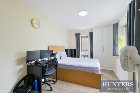 Flat 14, Dewhurst Court Inverness Road, Hounslow, TW3 3LJ