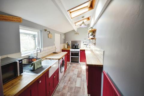 3 bedroom terraced house for sale, West Terrace, Staindrop