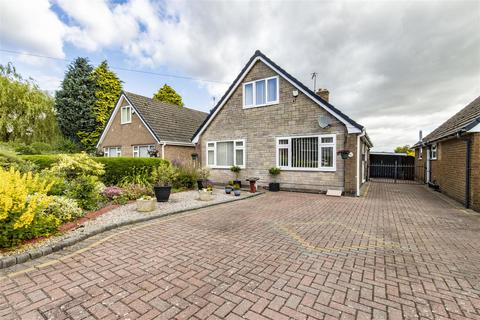 4 bedroom detached bungalow for sale, Dale Crescent, New Tupton, Chesterfield