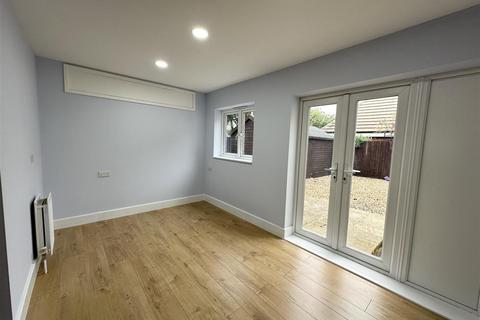 3 bedroom semi-detached house for sale, Crackle Hill Road, Meppershall