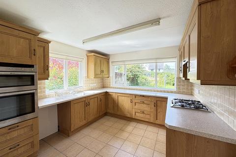 4 bedroom bungalow for sale, Lamb Park, Chagford, Newton Abbot
