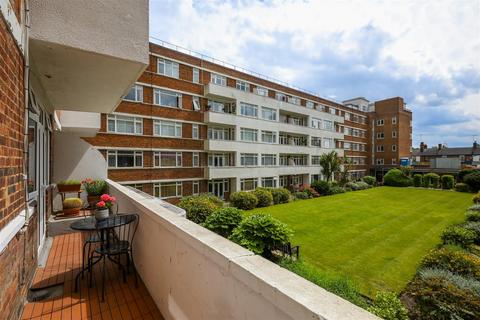 2 bedroom flat for sale, Upper Richmond Road, London