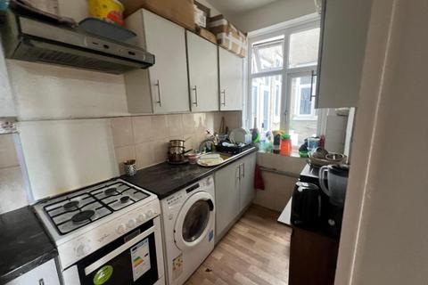 2 bedroom flat for sale, Harrow Road, Wembley