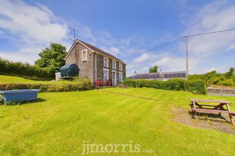 3 bedroom property with land for sale, Llangoedmor, Cardigan