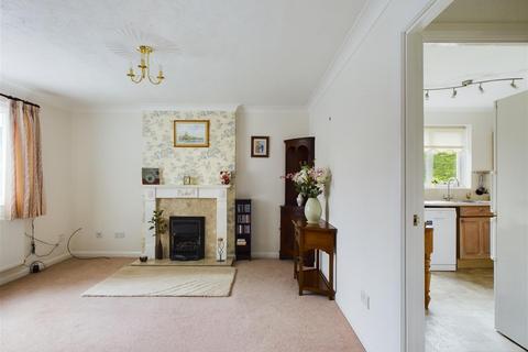 14 Copperfield Close, Malton, YO17 7YN