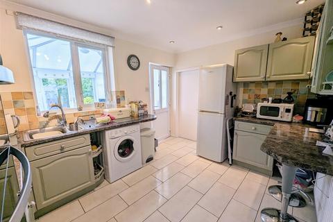 3 bedroom end of terrace house for sale, Cranmer Road, Newark