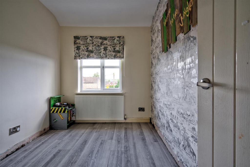 2nd Bedroom