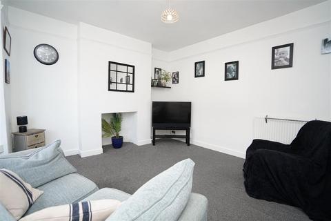 3 bedroom terraced house for sale, Royston Road, Bideford
