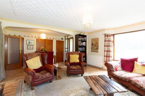 3 bedroom detached bungalow for sale, Tomintoul