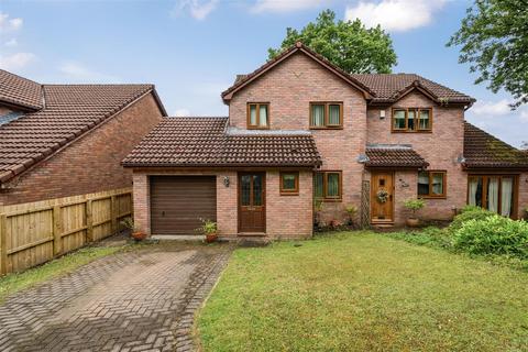 3 bedroom semi-detached house for sale, Oakwood Rise, Clydach