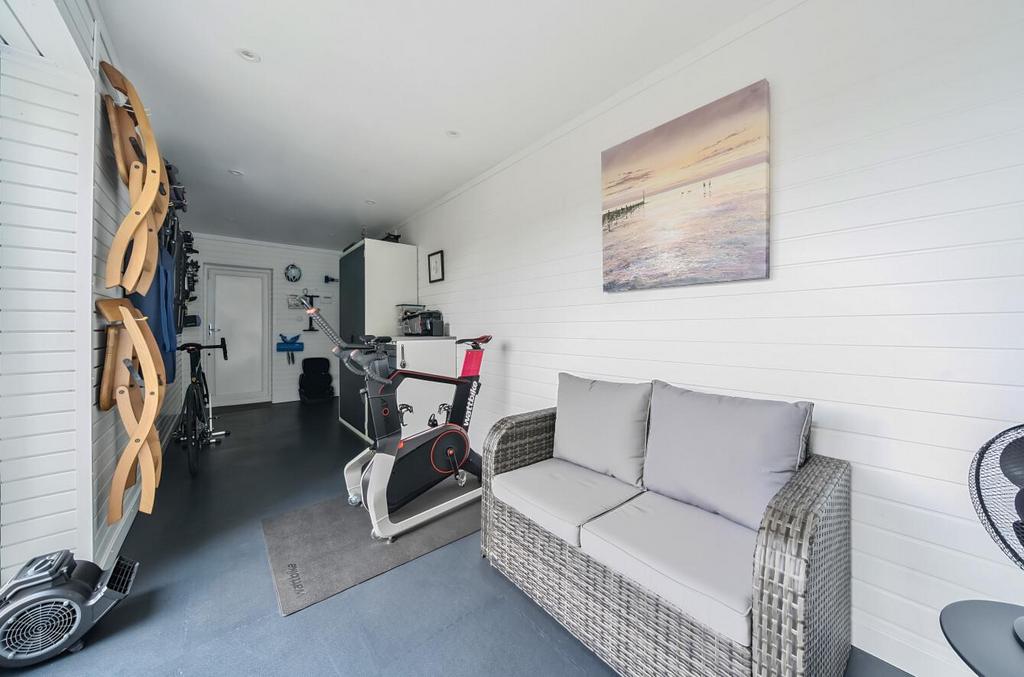 Davidson Frost-Wellings, DFW, Embry Way, Stanmore,