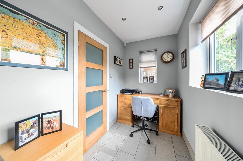Davidson Frost-Wellings, DFW, Embry Way, Stanmore,