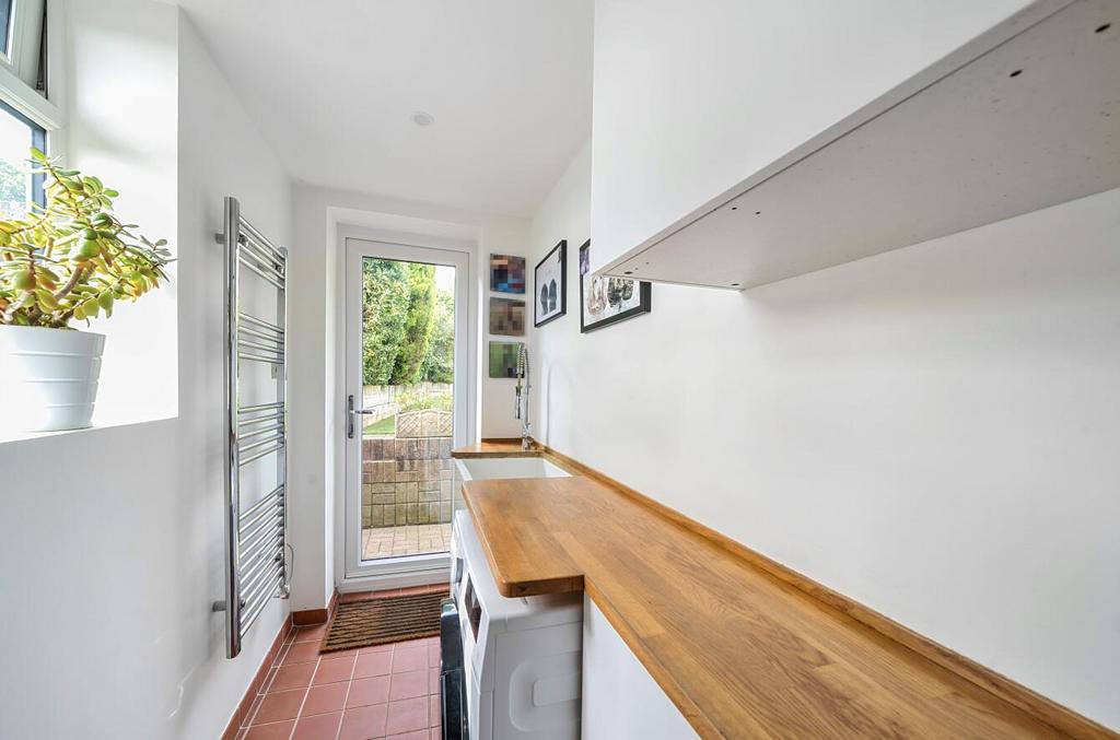 Davidson Frost-Wellings, DFW, Embry Way, Stanmore,