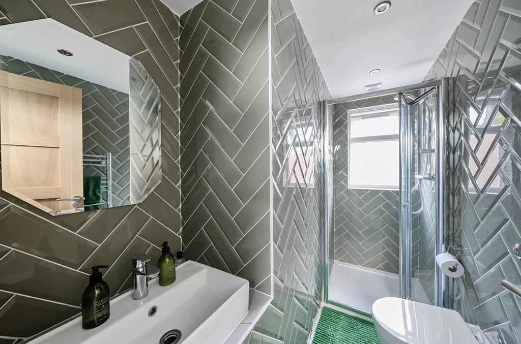 Davidson Frost-Wellings, DFW, Embry Way, Stanmore,