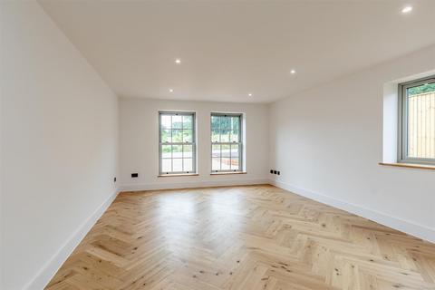 3 Ashgrove Avenue, Abbots Leigh, Bristol, BS8 3QE