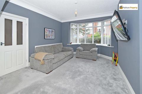 3 bedroom semi-detached house for sale, St. Georges Avenue, Stoke-On-Trent ST6