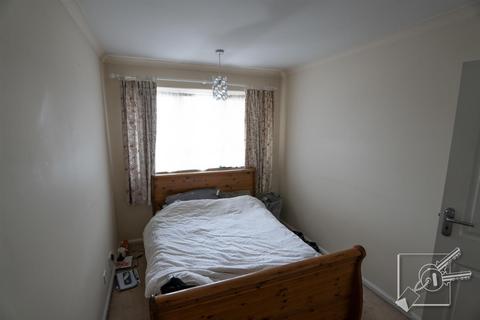 3 First Avenue, Northfleet, Gravesend, DA11 8DJ
