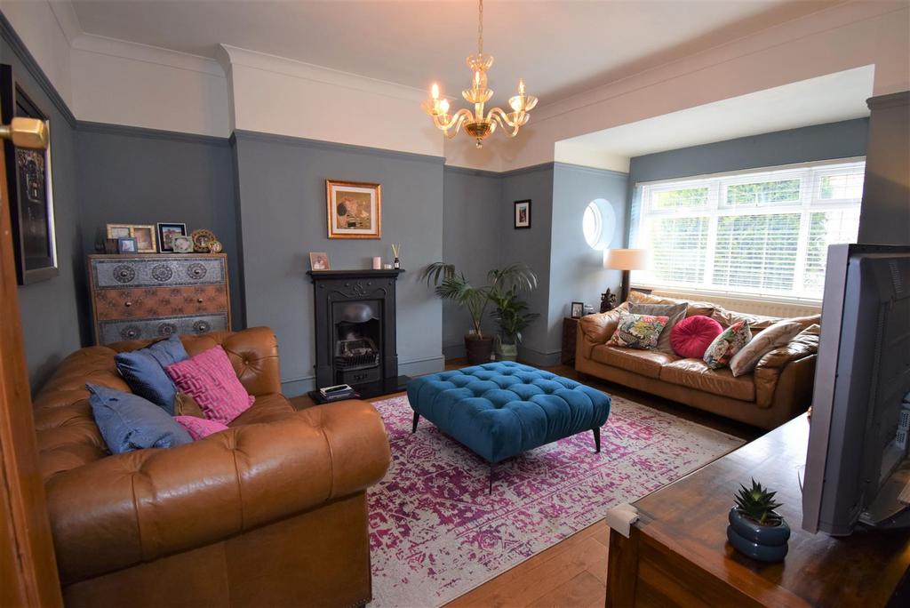 Elmsleigh Gardens, Cleadon 3 bed semidetached house for sale £338,000