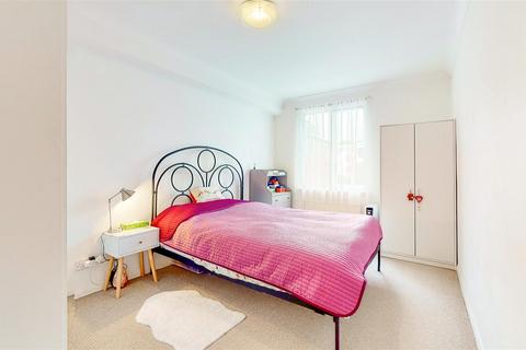 1 bedroom apartment for sale, Canberra Close, Hendon, London