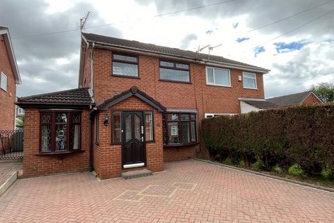 3 bedroom semi-detached house for sale, Oval Drive, Dukinfield SK16