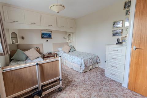 1 Copplestone Drive, Nottingham, NG3 5SH