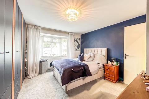 113 Barnwell Drive, Hockley, SS5 4UZ