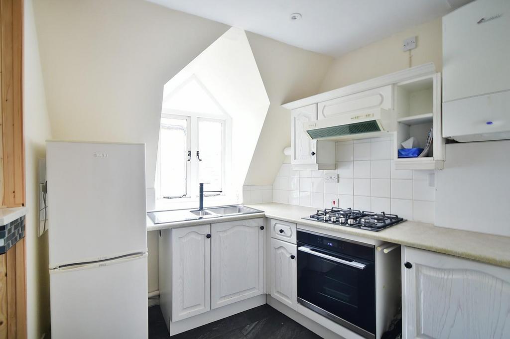 Kitchen.JPG