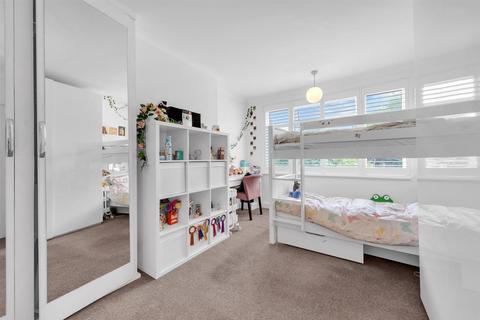 6 Overhill Way, Beckenham, BR3 6SW